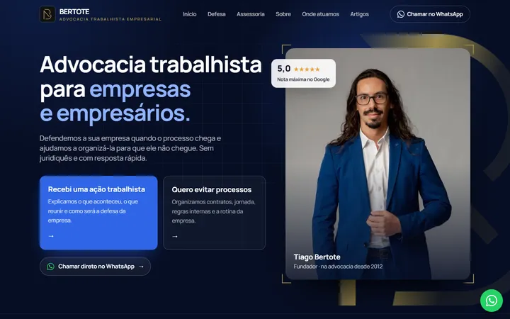 Página inicial do site do escritório Bertote & Associados, com a foto do fundador, os dois caminhos de atendimento e a nota do Google